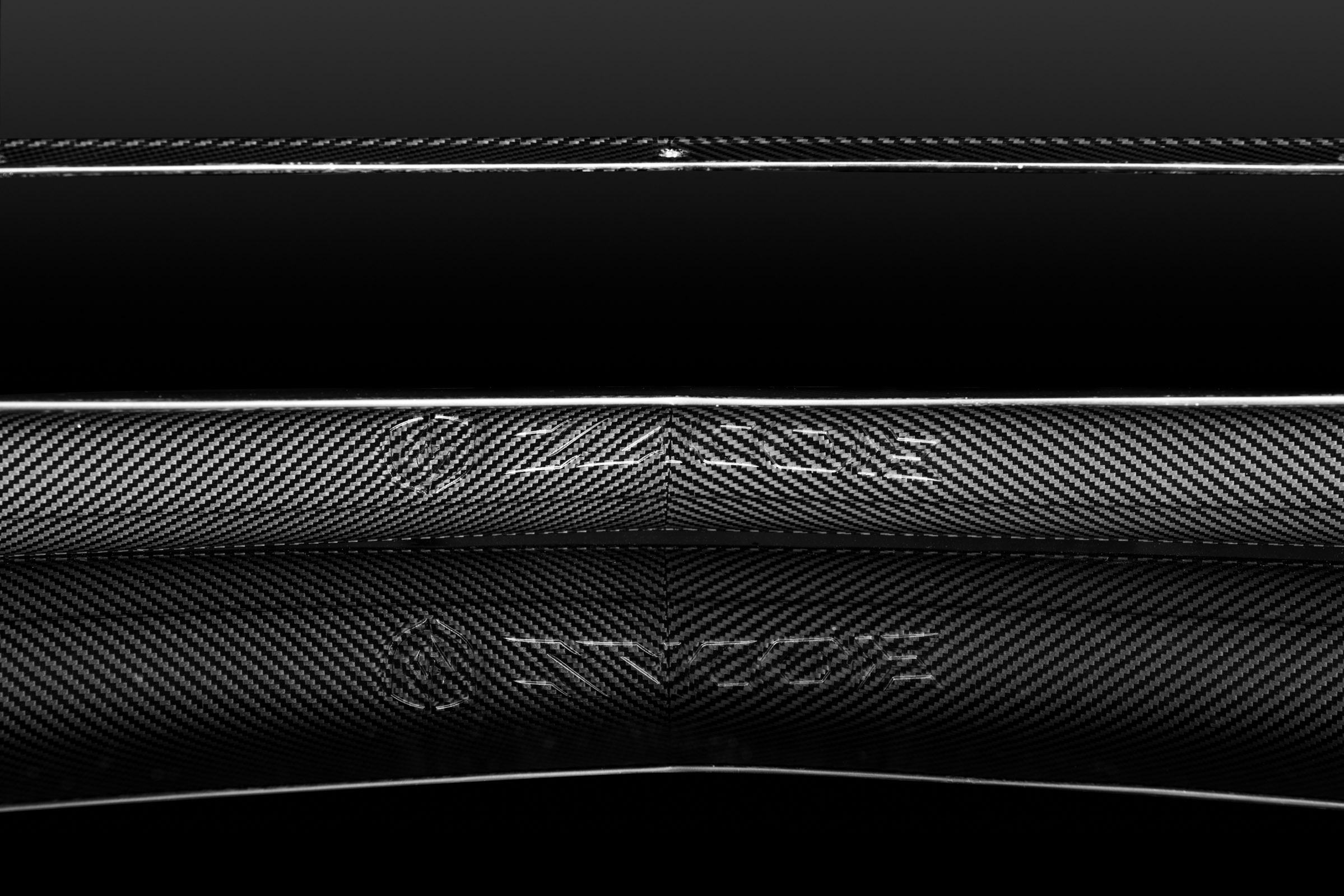 Carbon fiber front lip for Mercedes-AMG GT and GTS
