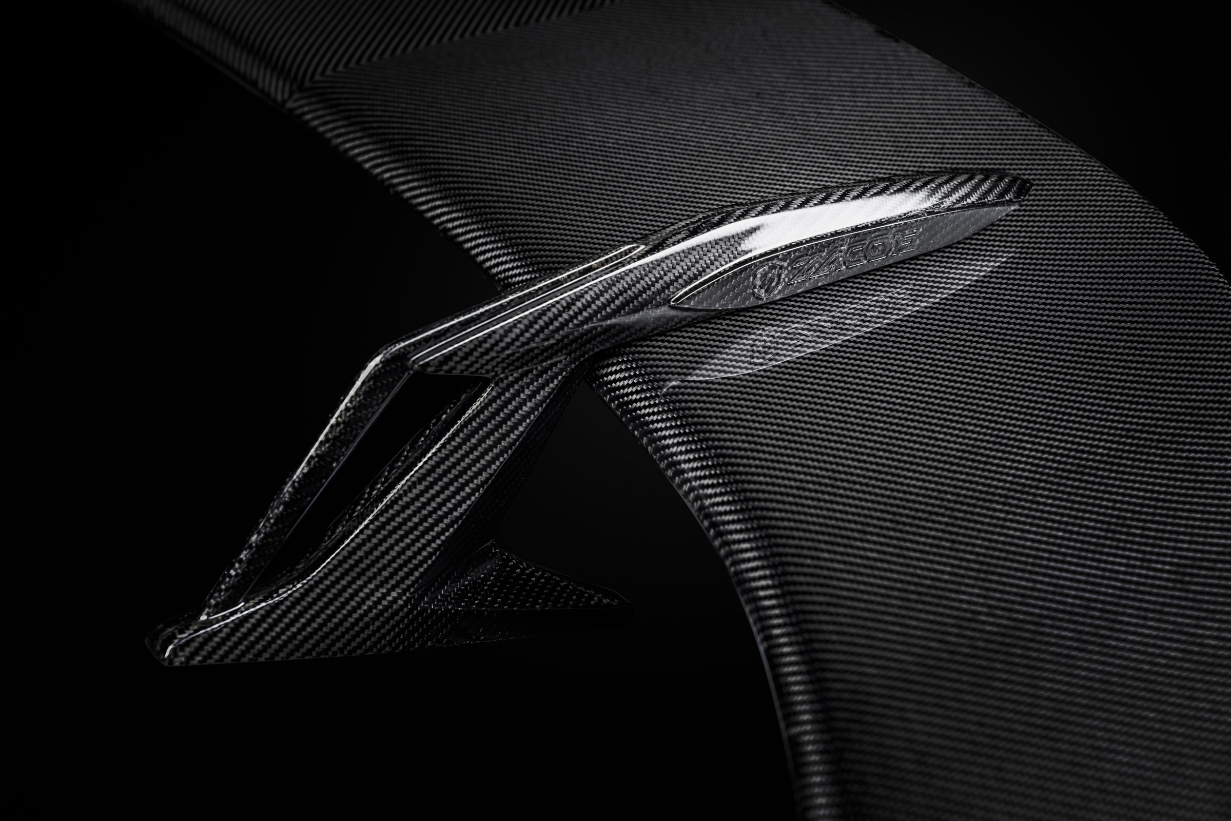 Carbon fiber rear wing for Mercedes-AMG GT and GTS