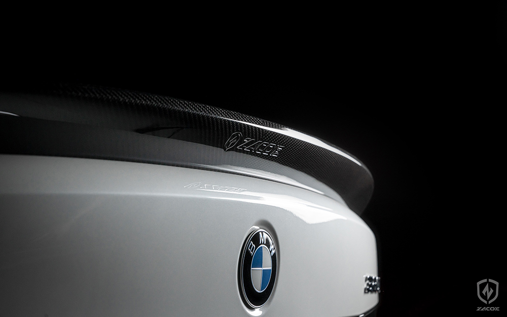 Carbon fiber spoiler installed on BMW G20 320i Sedan.