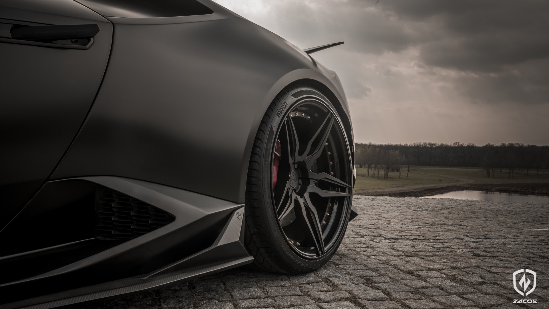 ZACOE carbon fiber wing and rear diffuser for Lamborghini Huracan LP610-4.