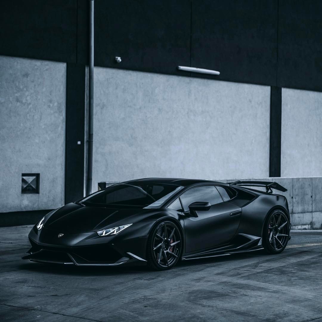 Lamborghini LP610