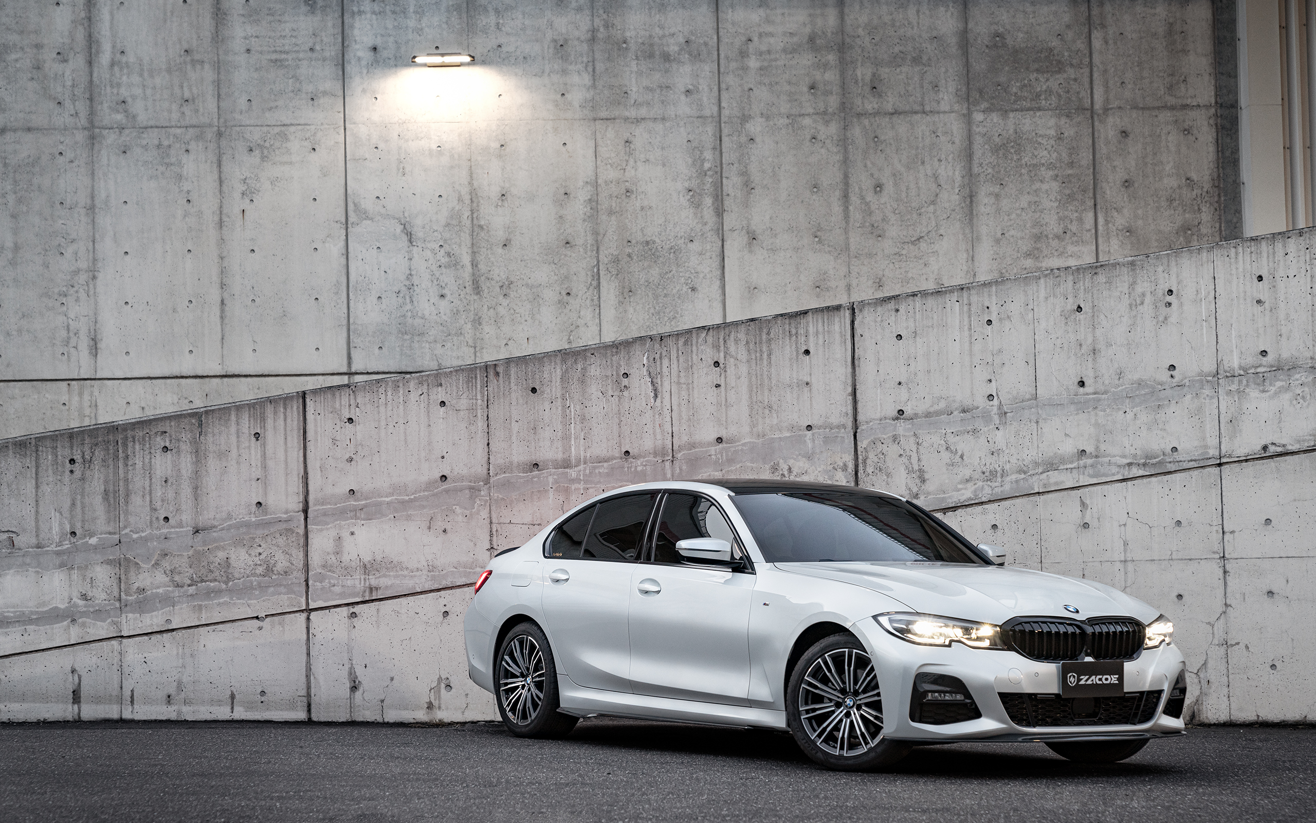 BMW 330i with bodykit by ZACOE