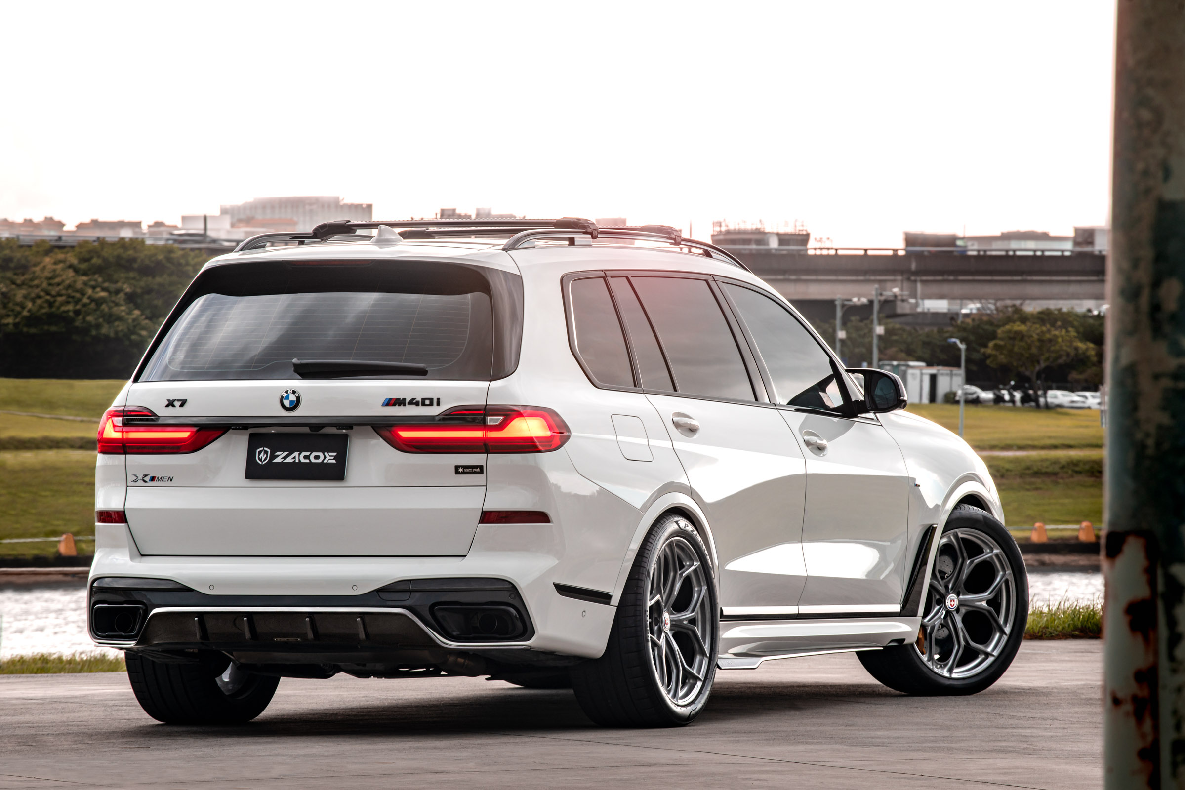 BMW X7 G07 M40i/M50i Carbon Fiber Body kit