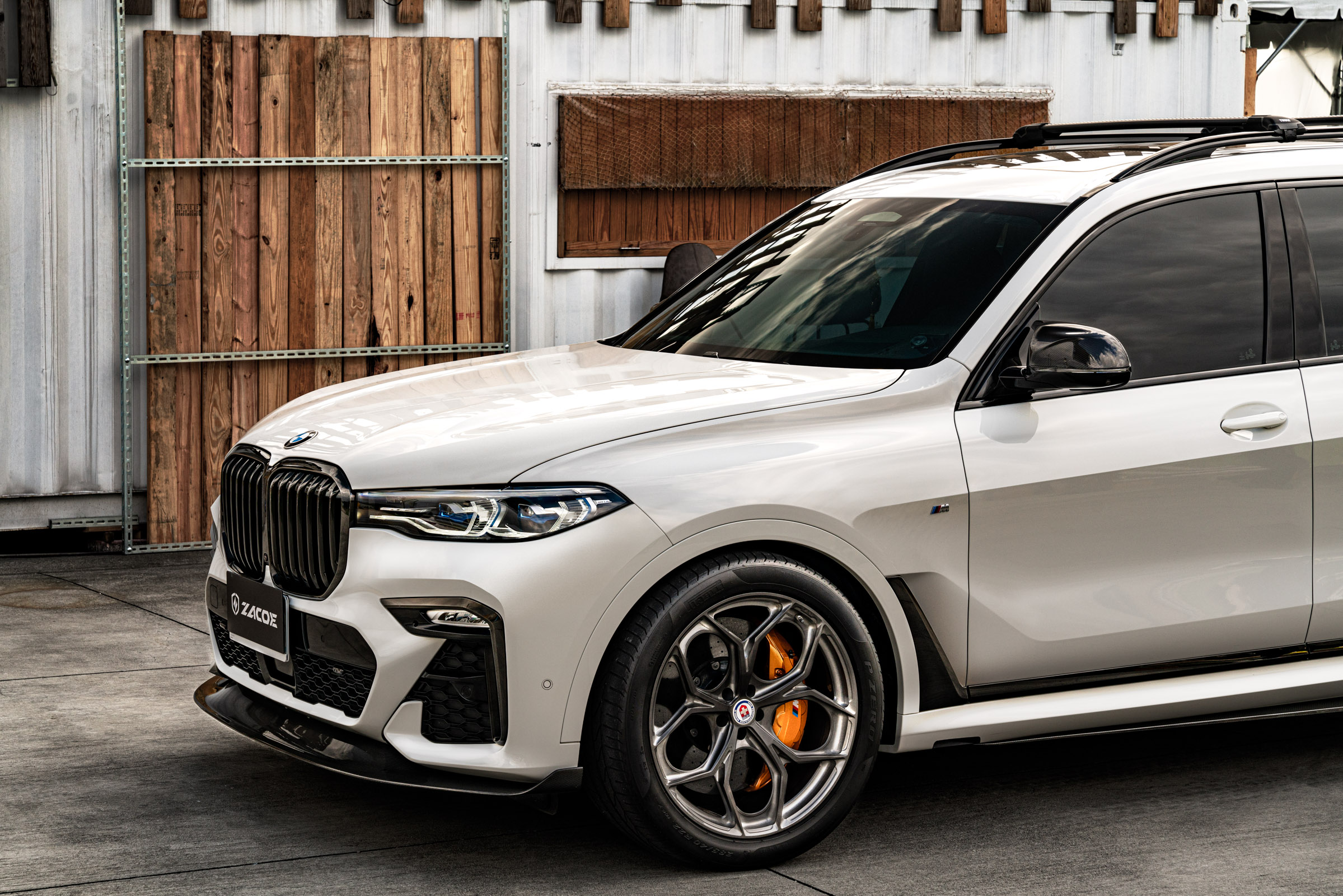 BMW X7 with bodykit by ZACOE